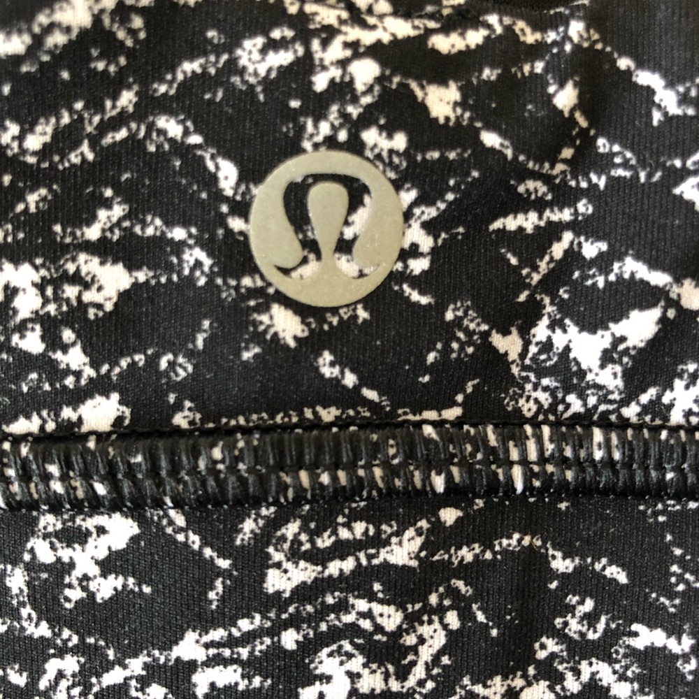 Lulu lemon sports bra